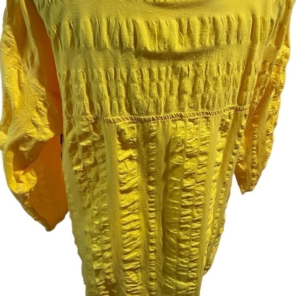 Bright Sunny Yellow Textured Top with Fold over neckline-slits on sides-Size 12 - Picture 9 of 16